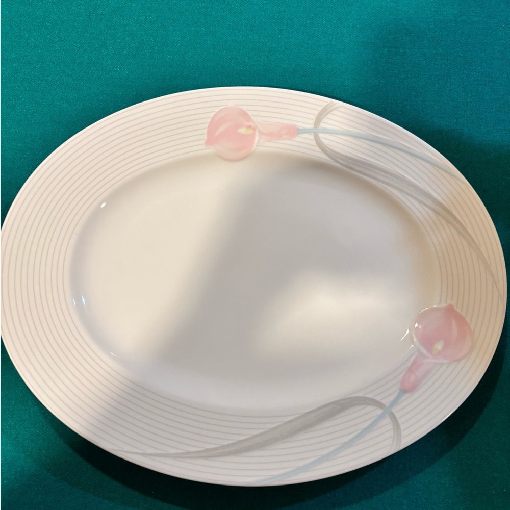 Mikasa plate